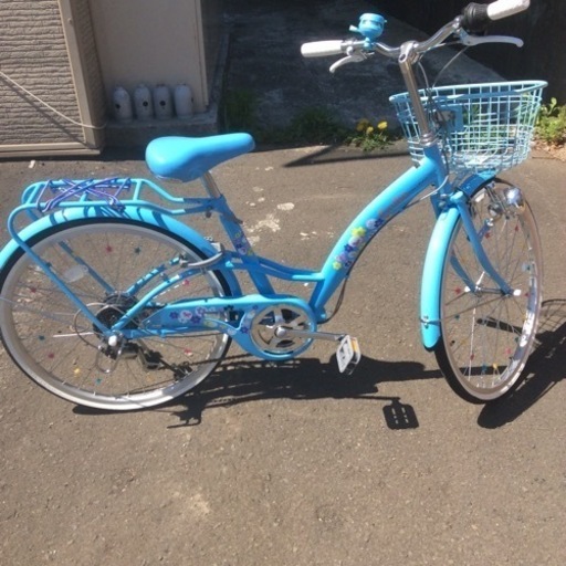 値段下げました。新品の自転車２４インチ,6段切り替え、カゴ付き、定価２００００円を９０００円にしました。