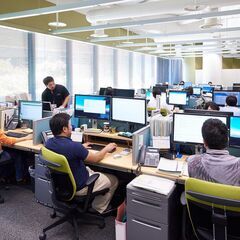 英文事務【研究や実験で使用する機材の管理事務】の画像