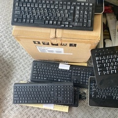 無料　シュレッダー　ワイヤレスキーボード&マウス大量セットの画像