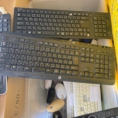 無料　シュレッダー　ワイヤレスキーボード&マウス大量セットの画像