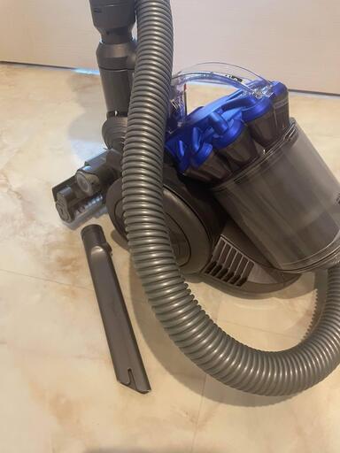 【値下げしました！】ダイソン　電気掃除機　DC26