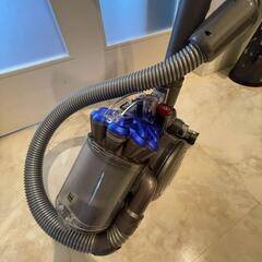 【値下げしました！】ダイソン　電気掃除機　DC26の画像