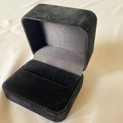 ジュエリー　ボックス　箱付きの画像
