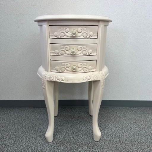 【新品未使用】コモラウンドチェスト　3D  ホワイト　家具