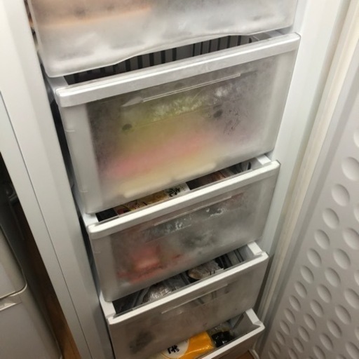 美品冷凍庫 値下げ2万円　値段交渉します