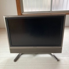 シャープ32型液晶テレビ差し上げます！