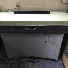 カワイ製オルガンの画像