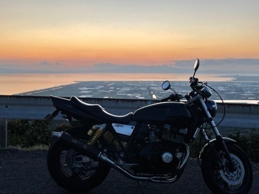 xjr400   4hm    急ぎで売るので値下げ交渉できます！