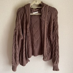 ニットパーカー早めの取引希望