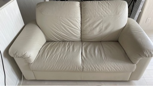 IKEA 本革2人掛けソファー(白)