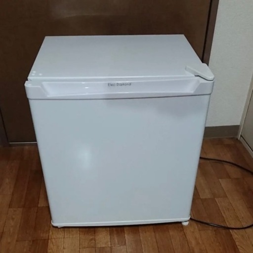 1ドア冷蔵庫(タンスのゲン、TQ-0146WH) 本体と取説のみ