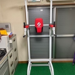 マルチ懸垂マシーン、チンニング