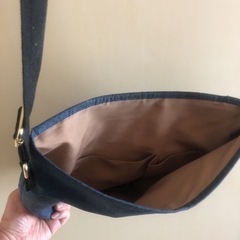 ショルダーバッグ