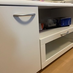 テレビ台(結構高かった)