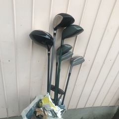 ゴルフのクラブ、バッグはありませんの画像