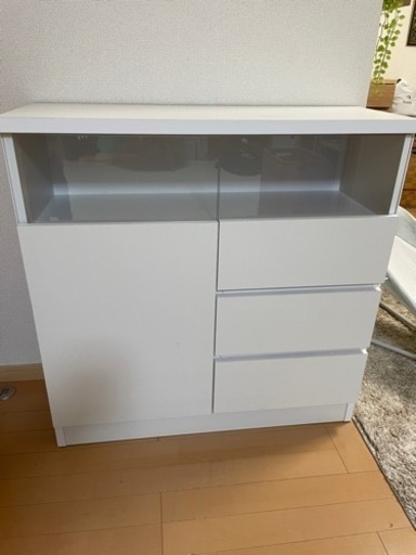 収納棚　ホワイト