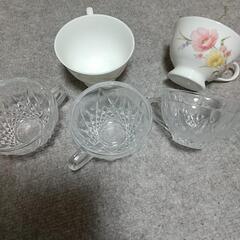 コーヒーカップとガラスカップ譲ります。