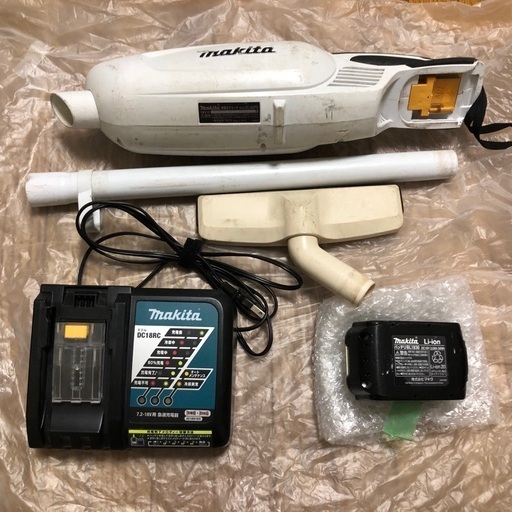 取引確定■マキタ掃除機／8000円（指定場所7000円）