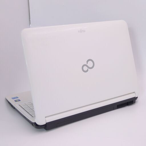 中古良品 新品爆速SSD 15.6型 ノートパソコン 富士通 AH56/C 第2世代Core i5 8GB Blu-ray 無線 Wi