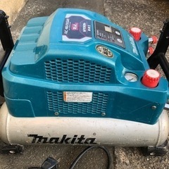 マキタ　コンプレッサー　ac461xgh  引き取り限定の画像