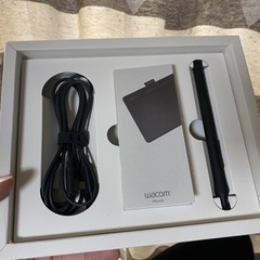 5/2〜4日昼間までの取引で5000円！！板タブ Wacom Intuos Small ワイヤレスの画像