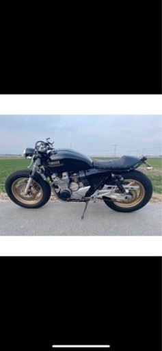 xjr400 カフェレーサー仕様