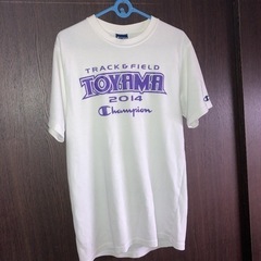 Champion  athleticロゴ入りTシャツ半袖