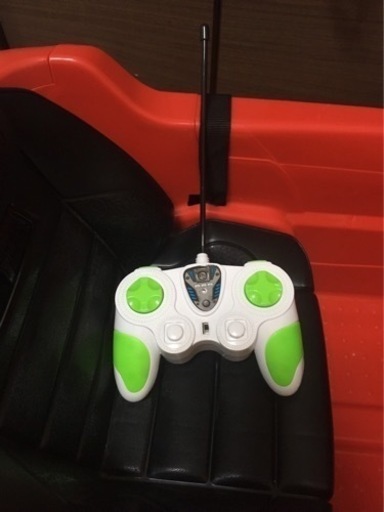 取引完了☆おもちゃ 車 電動乗用カート ゴーカート 子供用おもちゃ ベンツ