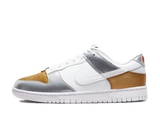 スニーカー Nike WMNS Dunk Low 