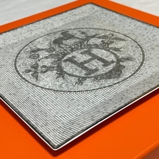 新品 エルメス スクエアプレート シルバー