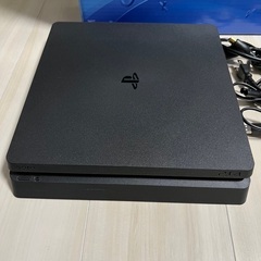 PlayStation 4 ジェット・ブラック 500GB ソフト4本セットの画像