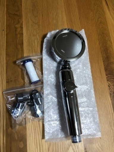 【新品】シャワーヘッド 節水 3段階　浄水増圧　塩素除去 節水シャワー