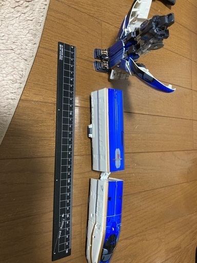 プラレール新幹線変形ロボ シンカリオンＥ7かがやき　ロボット単体　中古品