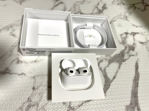 AirPods 第三世代
