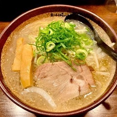 未経験OK◎！おしゃれ自由♡らーめん屋のホールスタッフ！１日２h〜シフト制の画像
