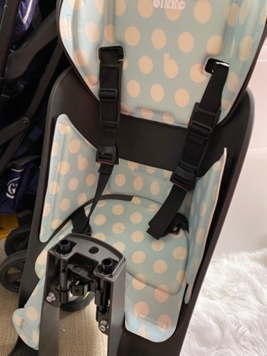 ビッケフロントチャイルドシート&クッションとフロントレインカバー