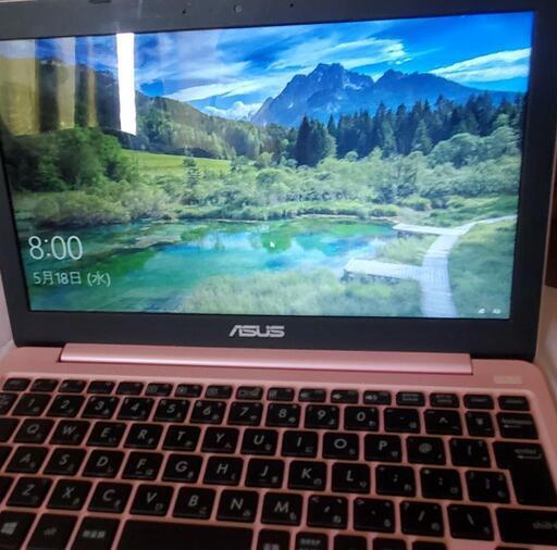 ASUS E203N(2018年購入)