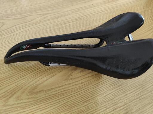 セラ selle SMP  composit カーボンレール
