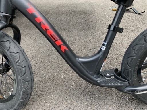 TREK kickster ランバイク　キックバイク　ストライダー