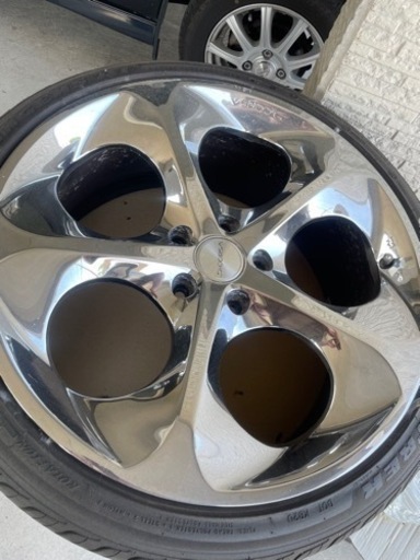 デコルサ　ファントム　19インチ　ホイール