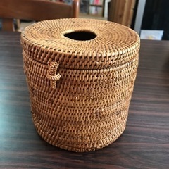 【売り切れました】天然ラタンのトイレットペーパーホルダー　籐　ア...