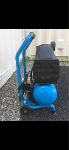 【交渉中】エアコンプレッサー