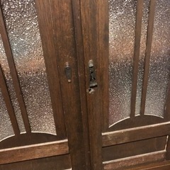 アンティーク収納棚の画像