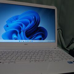 取引中 NEC Lavie Core i5 / 8GB/ 500GB キャリングケース付