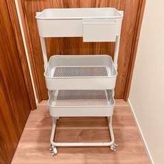 【美品】ニトリ 高さ調節ができるスチールワゴン トロリ2
