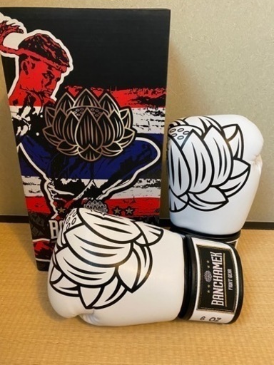 【在庫一点のみ】バンチャメーク 6オンスグローブ ブアカーオBOX付き