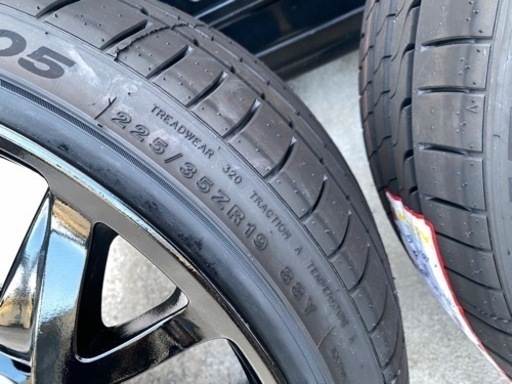Z34 純正ホイール　リヤ2本