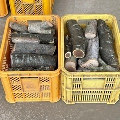 🚩１ｋｇ40円絶対安いです❗️🚩大口注文承ります🪵薪　広葉樹MIX 引き取り限定の画像