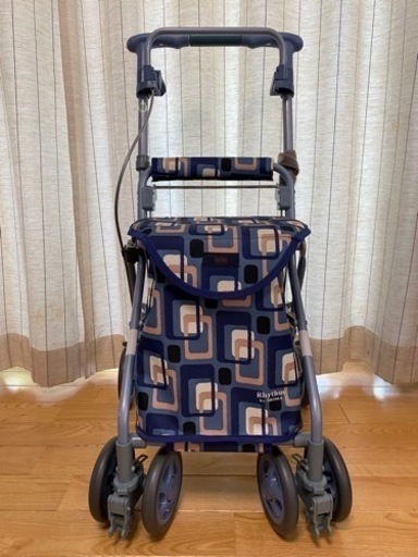 大幅値下げしました‼️ほぼ新品‼️シルバーカー　リズムRWC