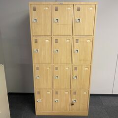 ロッカー 鍵付き 木目調 高さ180cm 幅90cm 奥行51cm